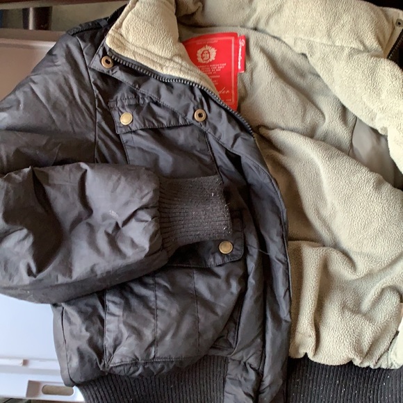 Jacket - Picture 4 of 7